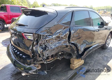 2023 Ford Escape St-Line from USA, damaged, VIN 1FMCU0MN2PUB46678